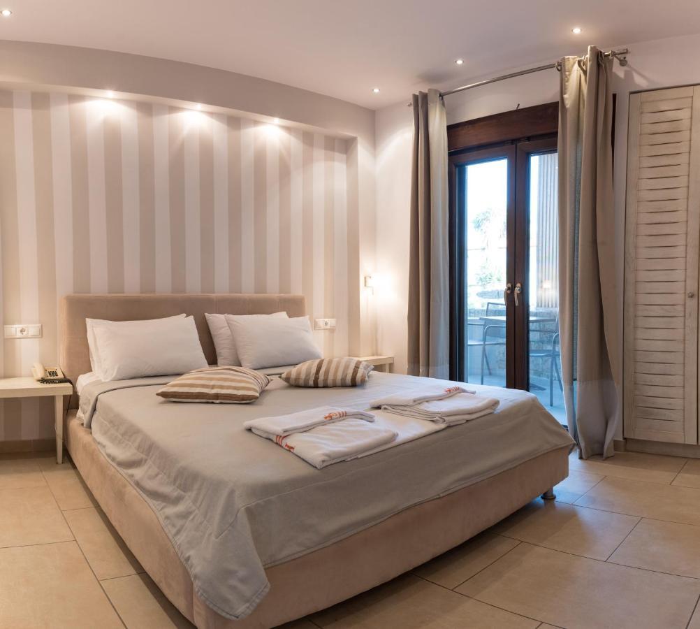 Stamos Hotel Afytos
