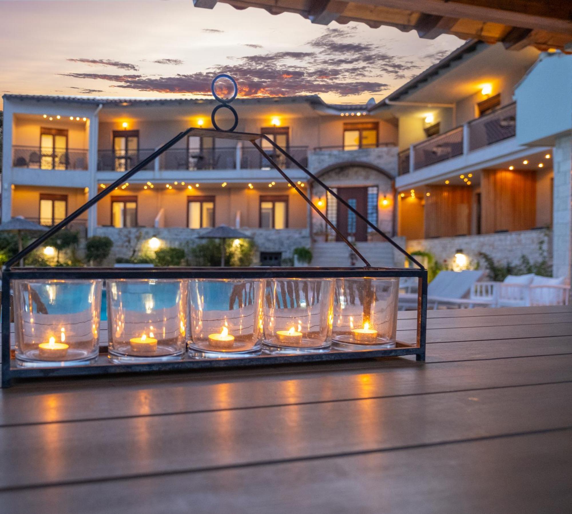 Stamos Hotel